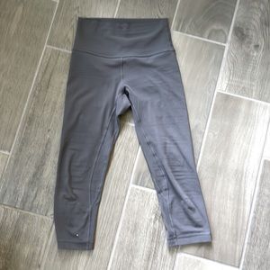 Lululemon crop leggings